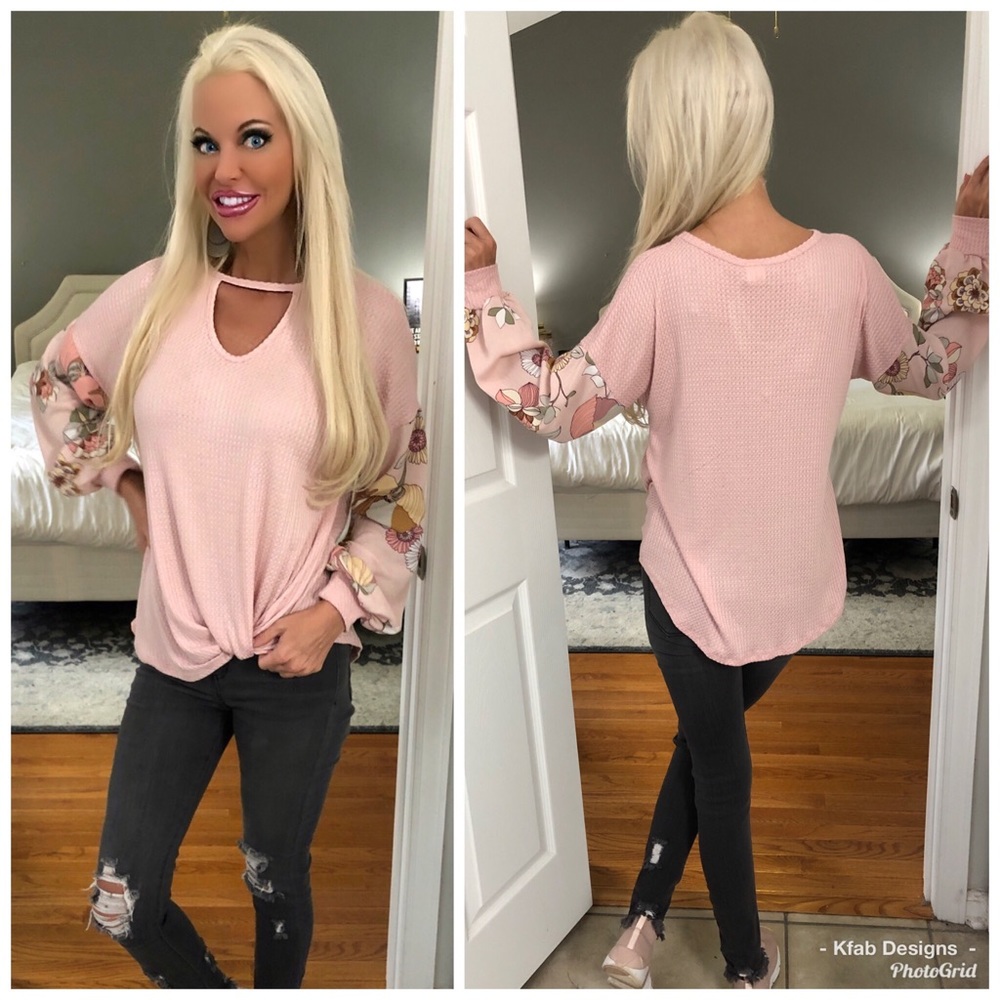 🥰LAST 1! Blush Waffle Knit Choker Contrast Top! - Picture 1 of 8